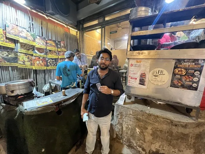 Street Food Hub with their TapStar Google review card